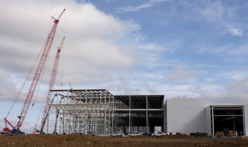 福特投400亿自建超级工厂及电池厂，年产50万辆，新猛禽零百加速仅4.5秒