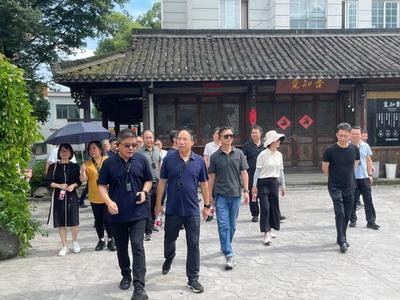 宜兴市住房城乡建设局组织开展宜兴市城市更新和美丽乡村建设主题培训